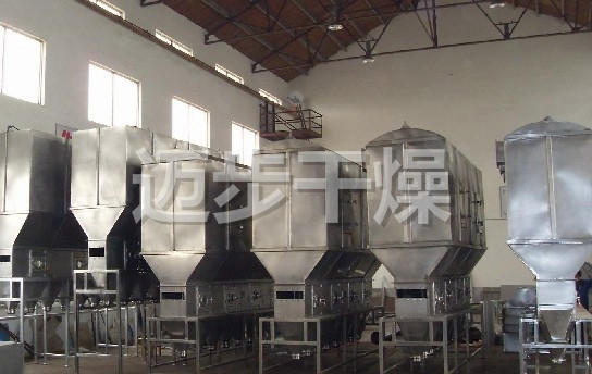 拆解沸腾干燥机部件结构，说明日常检查工作的必要性