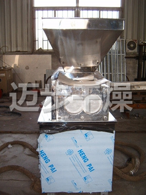 GZL系列干法辗压造粒机