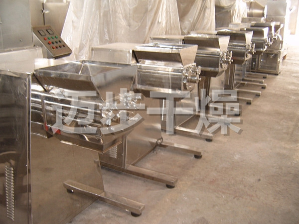 YK系列摇摆式颗粒机